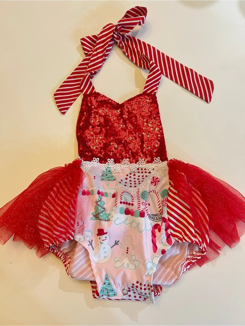 N/A festive red